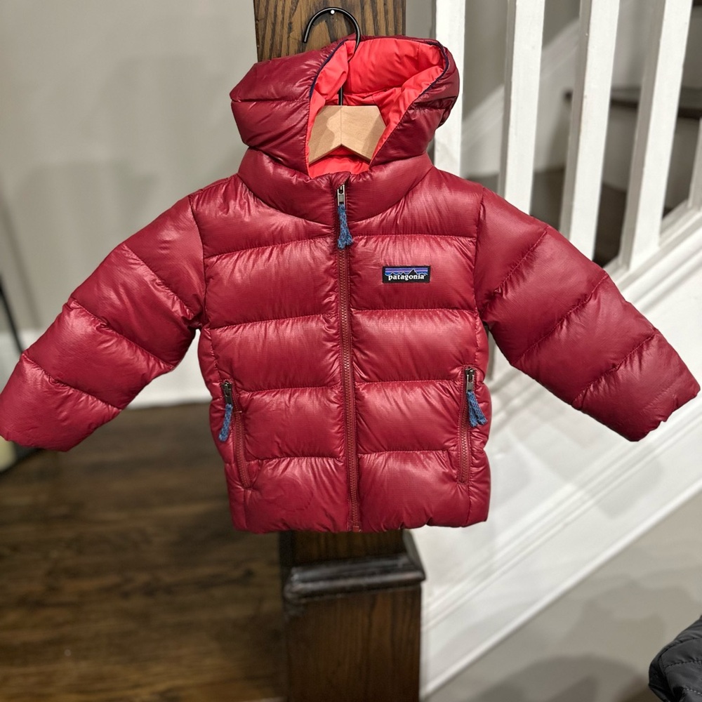 Patagonia jacket 12-18M - Worn 2x Like NEW!